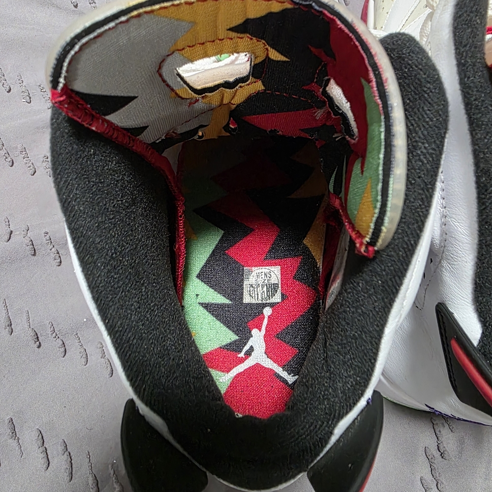 Men's Jordan 6 Retro Hare - Picture 5 of 8